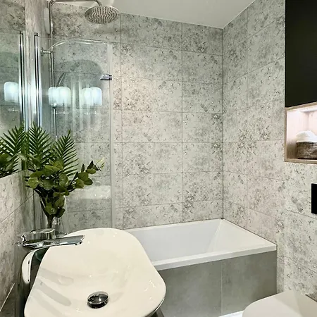 Jasielska - Komfortowy Apartment *